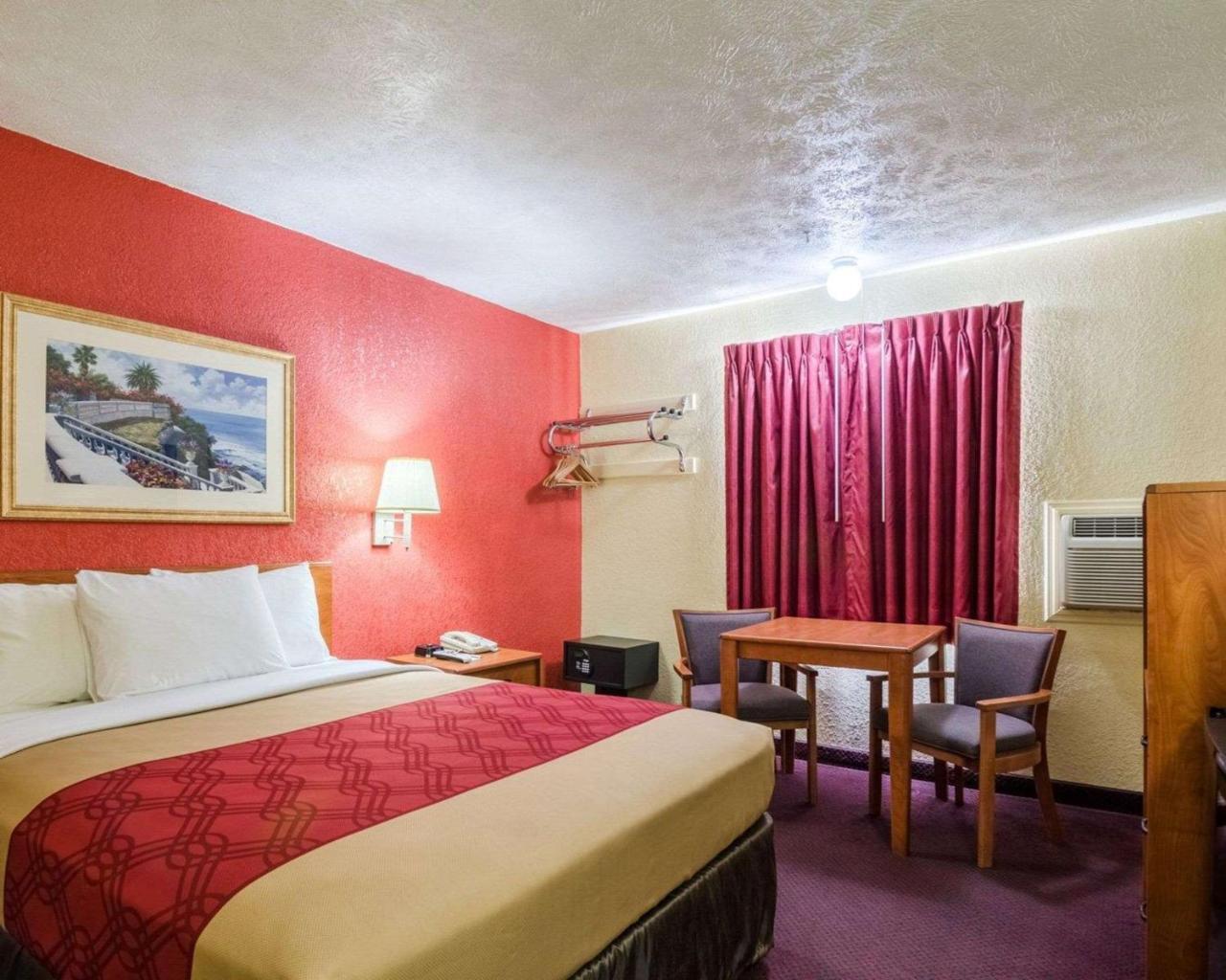 Econo Lodge Ottawa Exterior foto